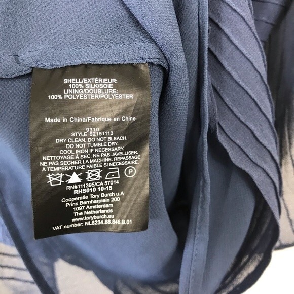 Tory Burch 100% Silk Pintuck Blue Tank Top Blouse Shell Cami Size 6 - Picture 6 of 12